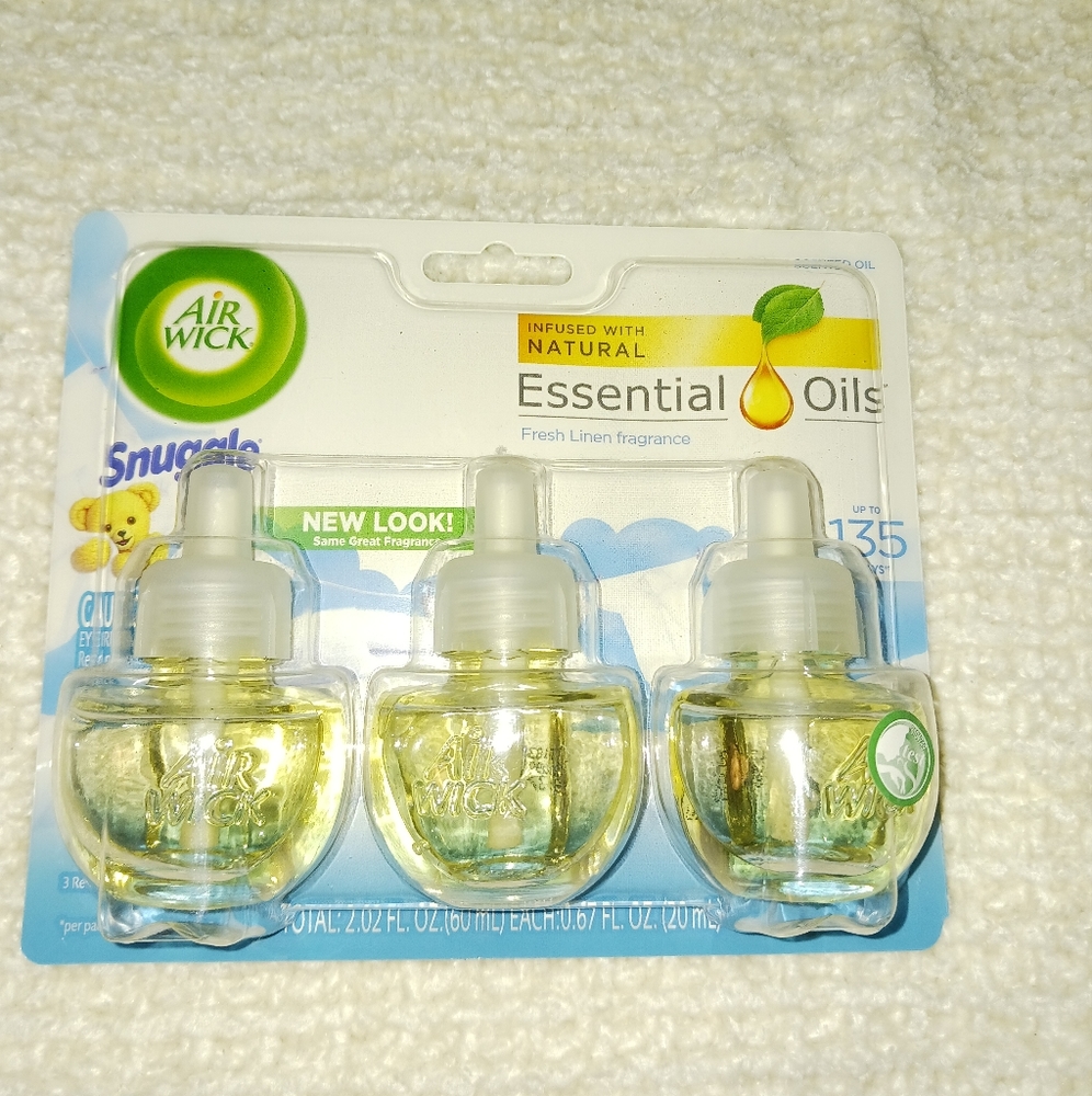 NEW! Air Wick Snuggle Refils (3pk)